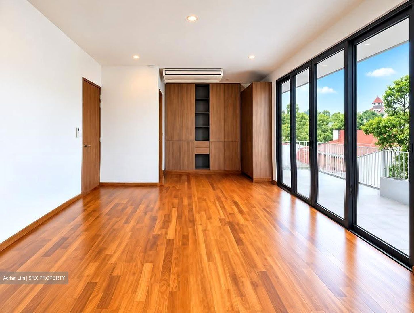 Fernhill Road (D10), Semi-Detached #638181331